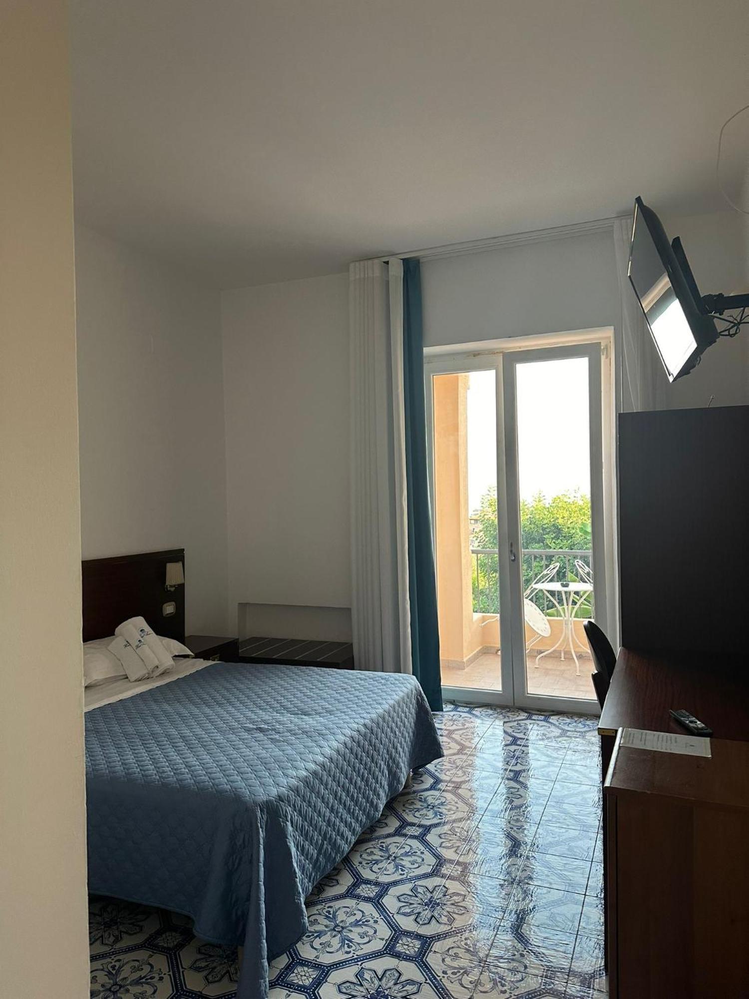 Hotel America Marina di Camerota Bagian luar foto
