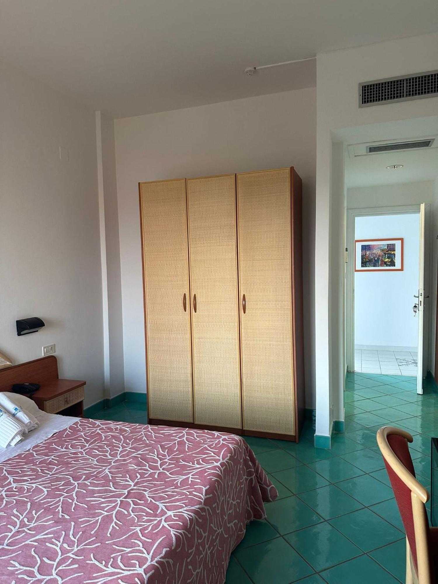 Hotel America Marina di Camerota Bagian luar foto