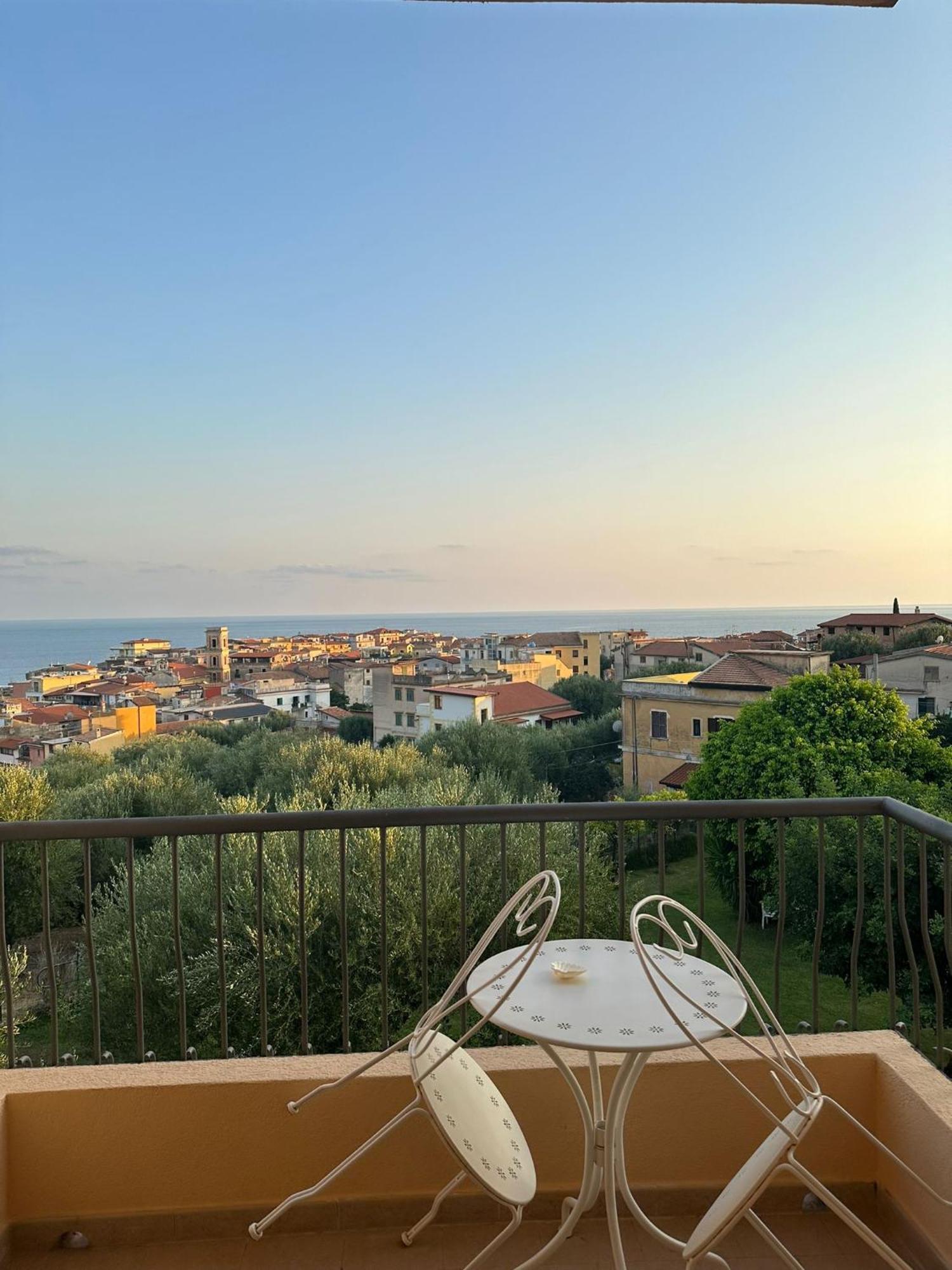 Hotel America Marina di Camerota Bagian luar foto