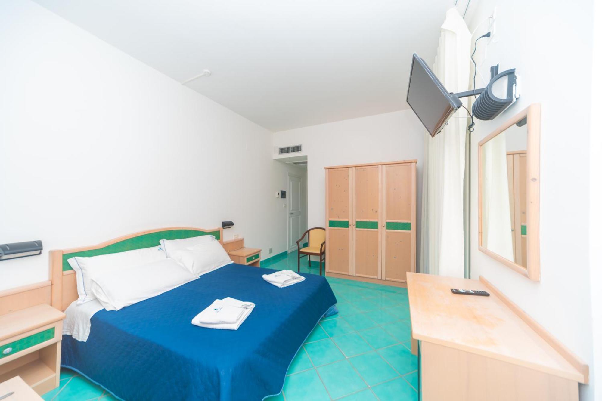 Hotel America Marina di Camerota Bagian luar foto