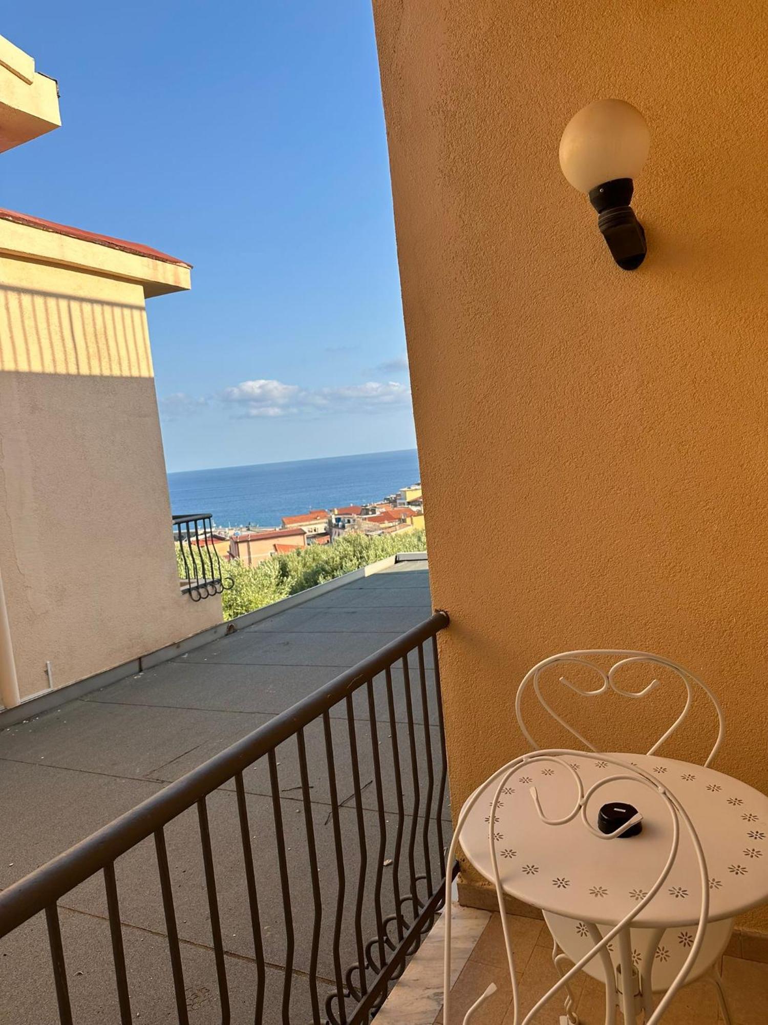 Hotel America Marina di Camerota Bagian luar foto