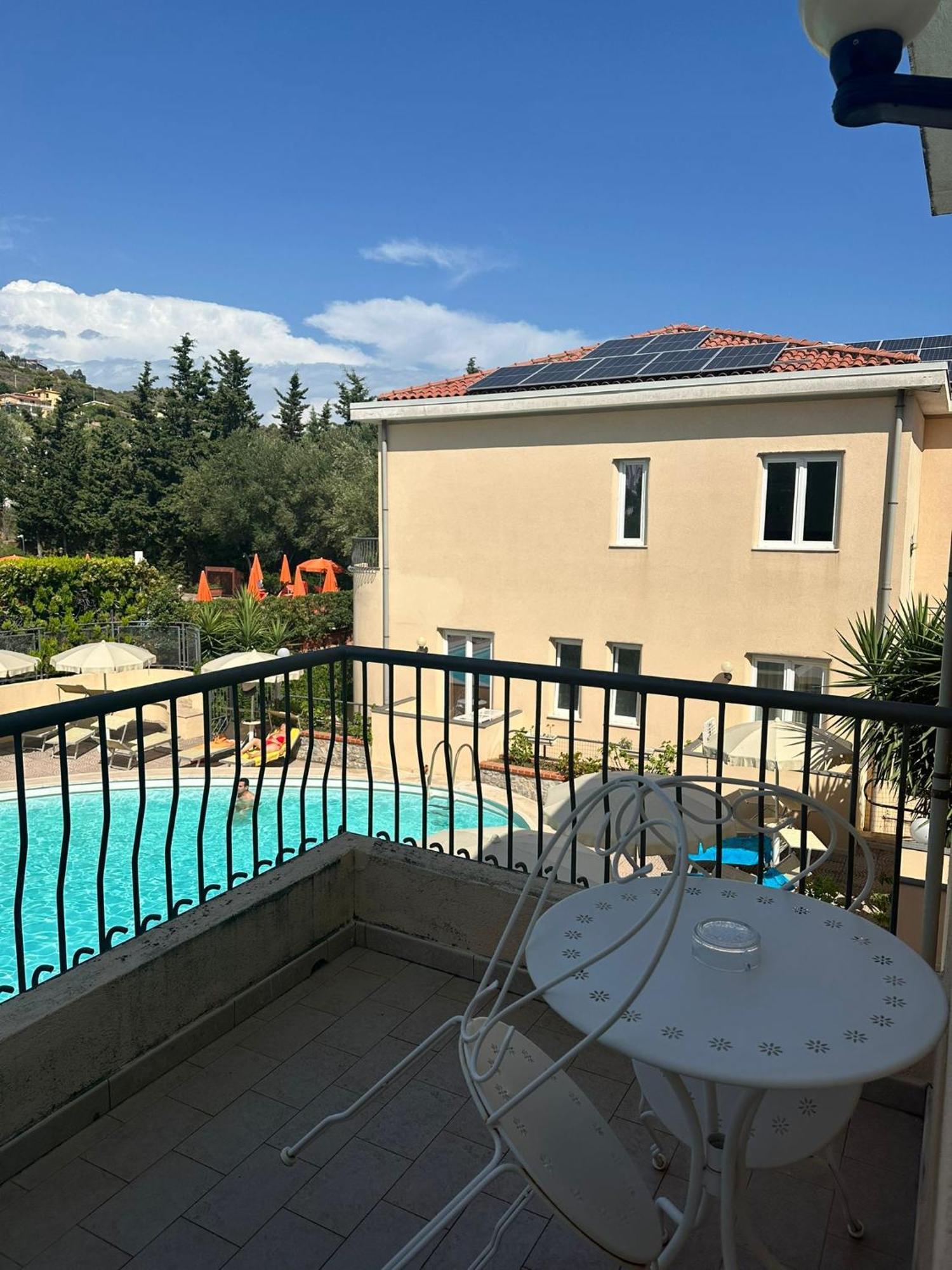Hotel America Marina di Camerota Bagian luar foto